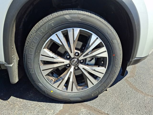 Used 2023 Nissan Rogue SV AWD/4WD image 8