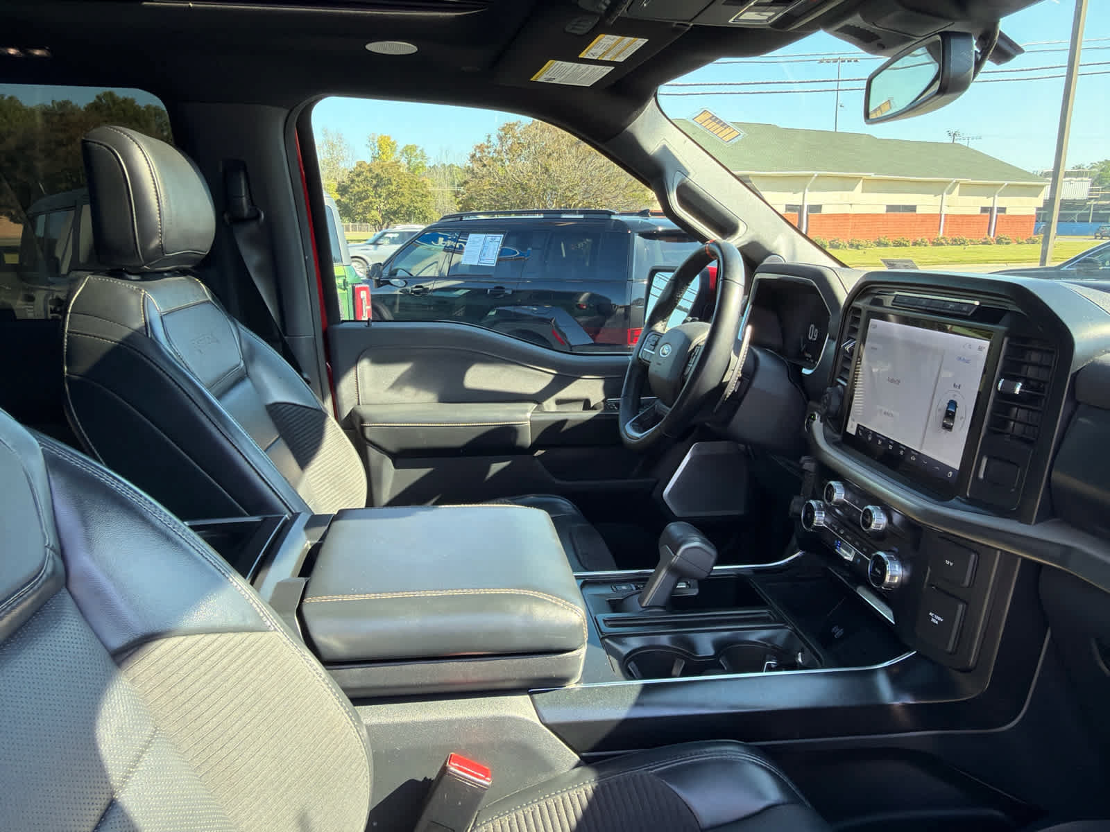 Certified 2023 Ford F150 Raptor AWD/4WD image 9