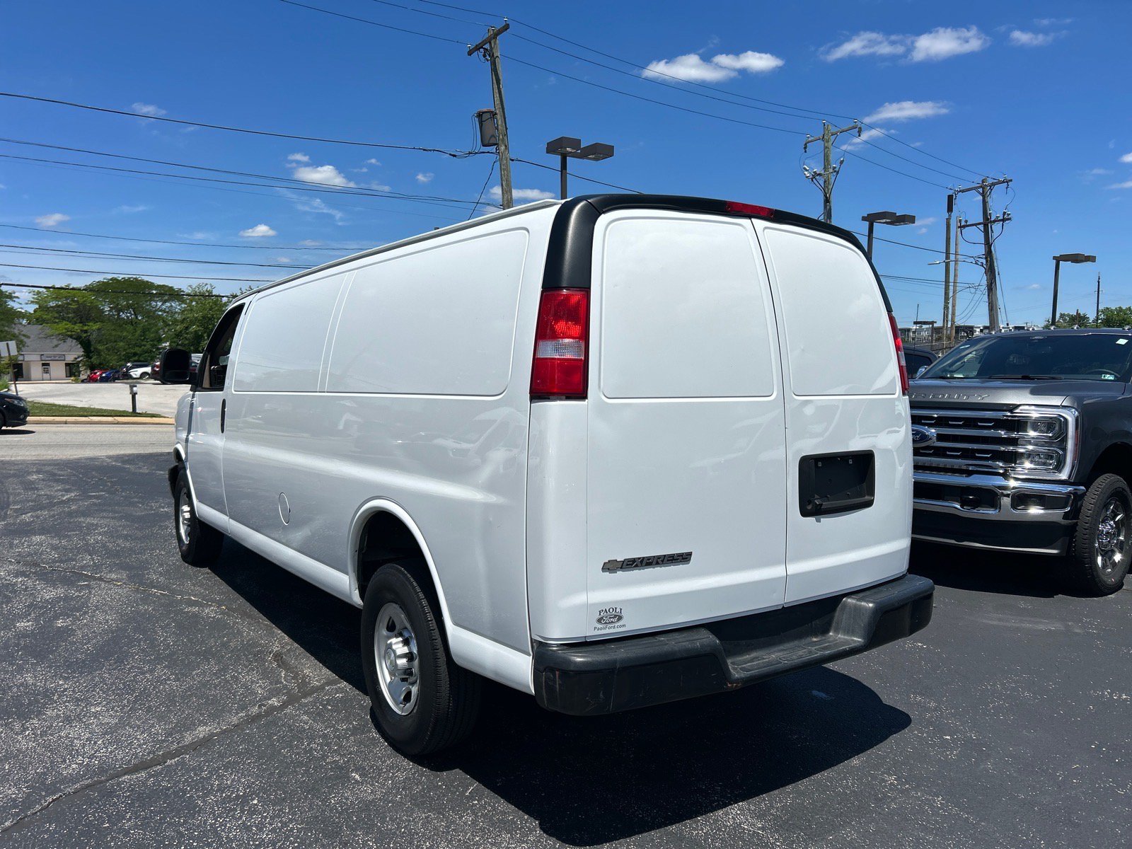 Used 2020 Chevrolet Express 3500 Extended RWD image 8