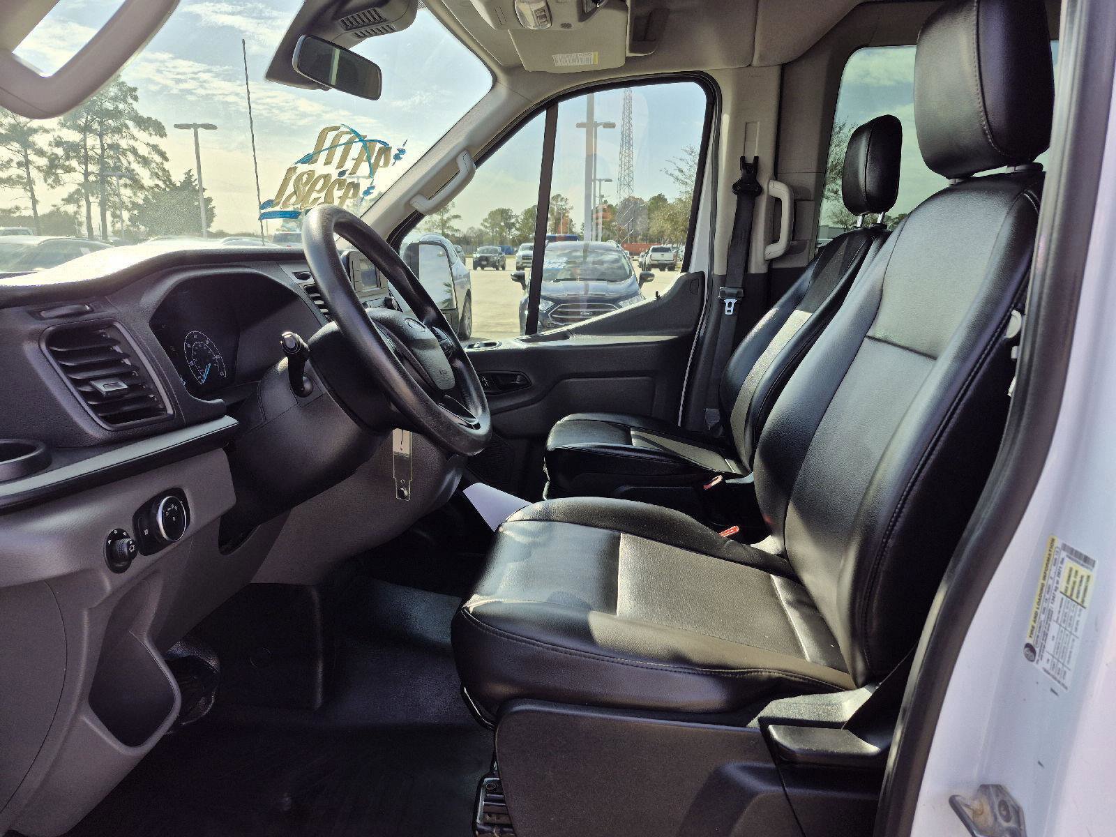 Certified 2020 Ford Transit 350 XL image 8