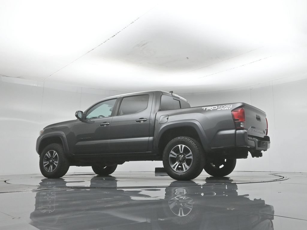 Used 2019 Toyota Tacoma TRD Sport AWD/4WD image 51