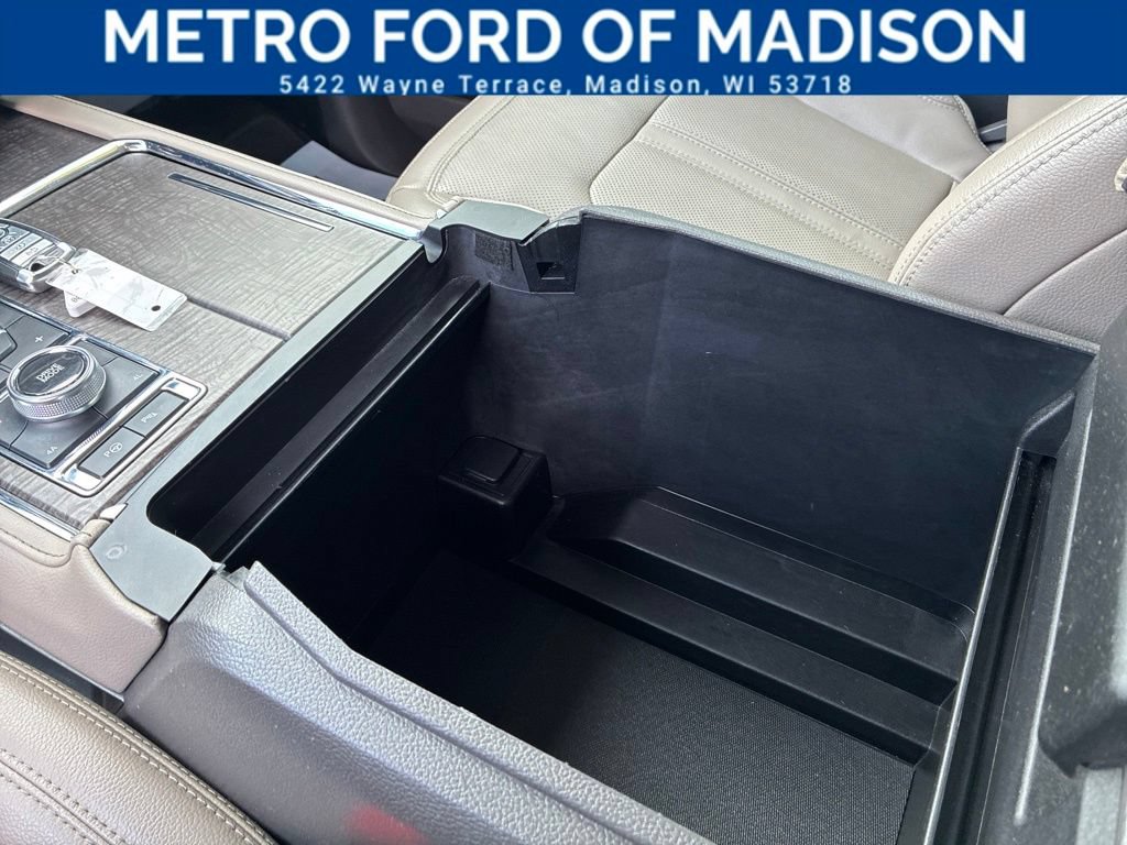 Certified 2021 Ford Expedition Limited AWD/4WD image 17