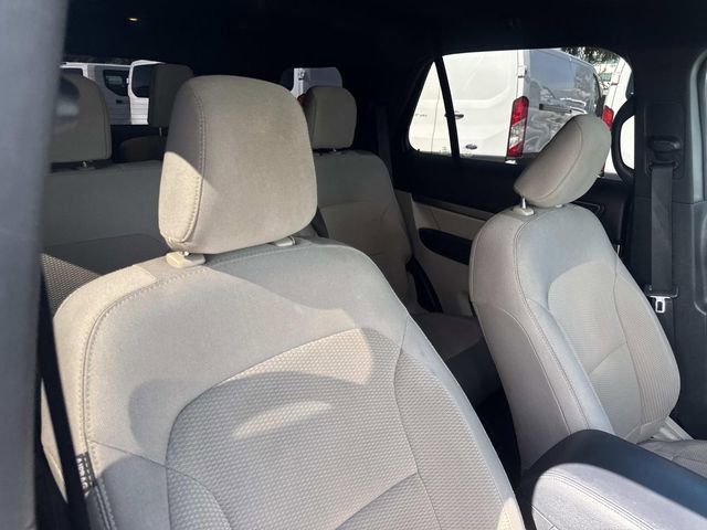 Certified 2019 Ford Explorer XLT FWD image 37