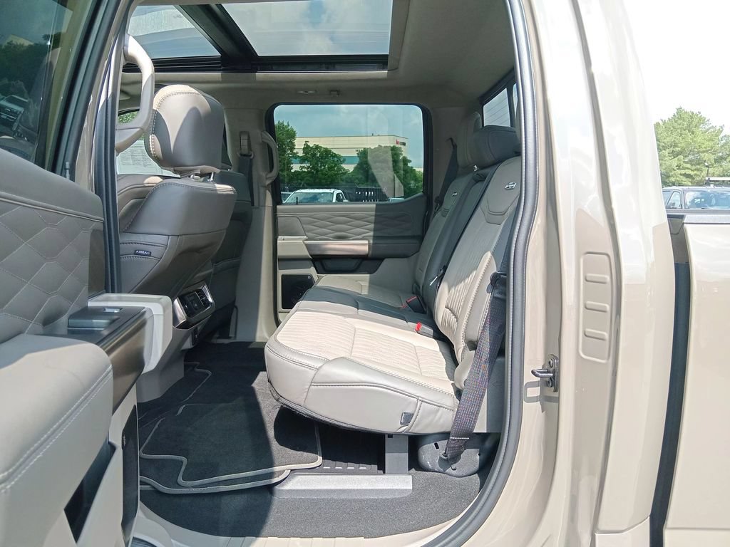 Certified 2026 Ford F250 Platinum w/ Platinum Plus Package AWD/4WD image 15