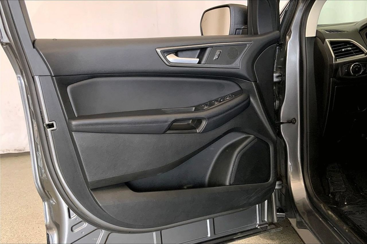 Certified 2024 Ford Edge SE AWD/4WD image 25