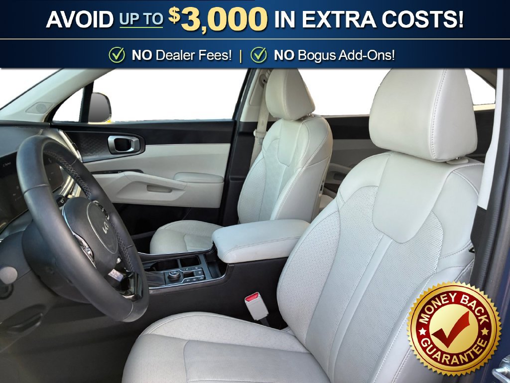 Used 2025 Kia Sorento S w/ Panoramic Sunroof Package FWD image 14