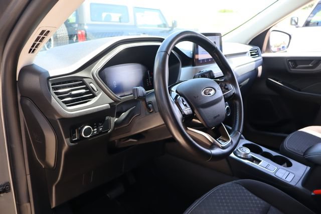 Certified 2024 Ford Escape Active AWD/4WD image 14