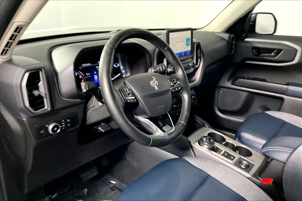 Certified 2024 Ford Bronco Sport Outer Banks w/ Tech Package AWD/4WD image 13