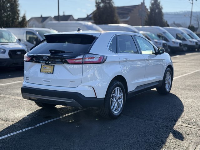 Certified 2022 Ford Edge SEL w/ Convenience Package image 5