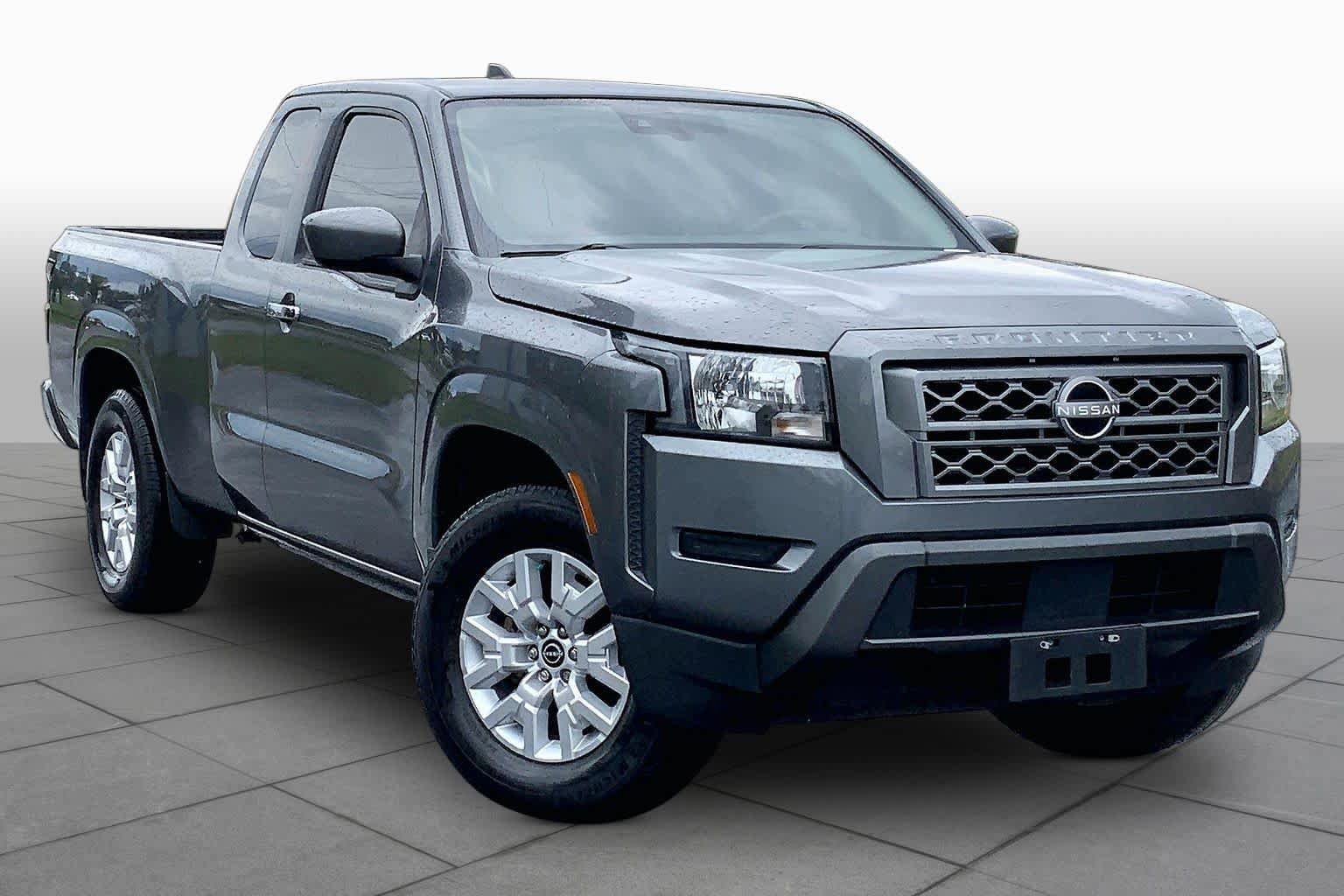 Used 2022 Nissan Frontier SV w/ Technology Package RWD image 3