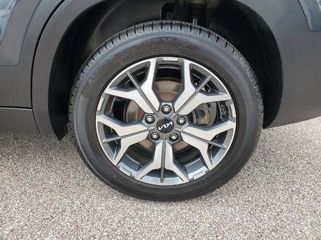 Used 2022 Kia Seltos EX AWD/4WD image 17