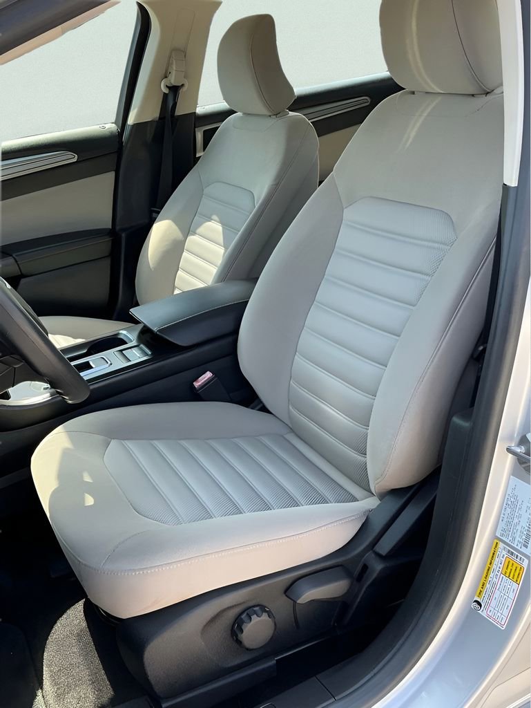 Certified 2018 Ford Fusion S FWD image 25