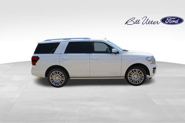 Certified 2023 Ford Expedition Platinum AWD/4WD image 4