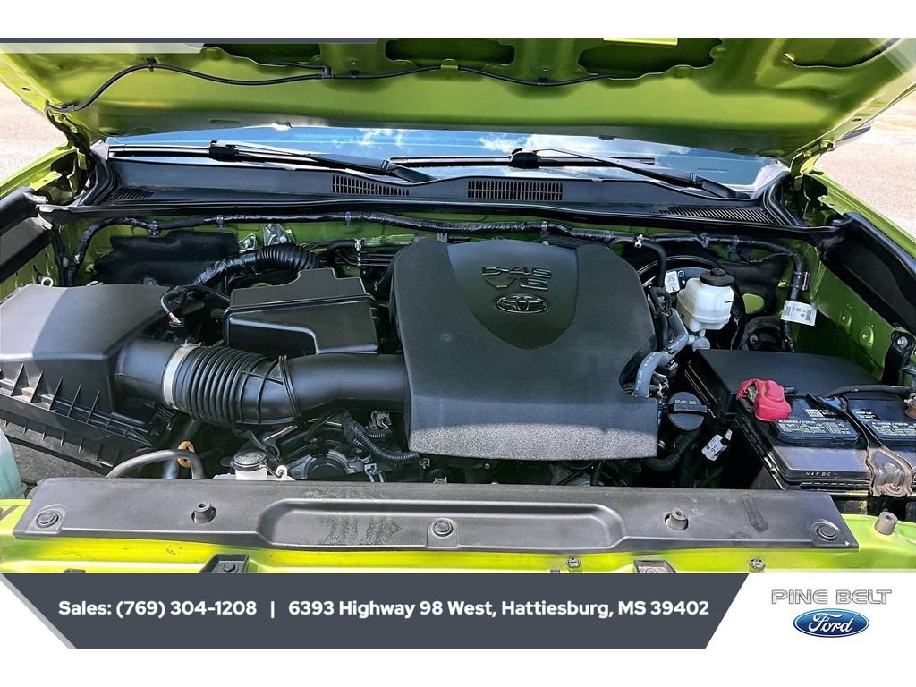 Used 2023 Toyota Tacoma TRD Sport w/ Advanced Technology Package AWD/4WD image 8