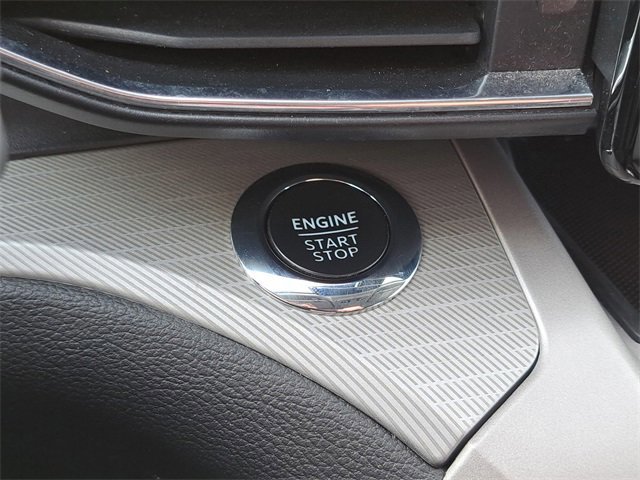 Certified 2023 Ford Explorer XLT w/ Equipment Group 202A image 20