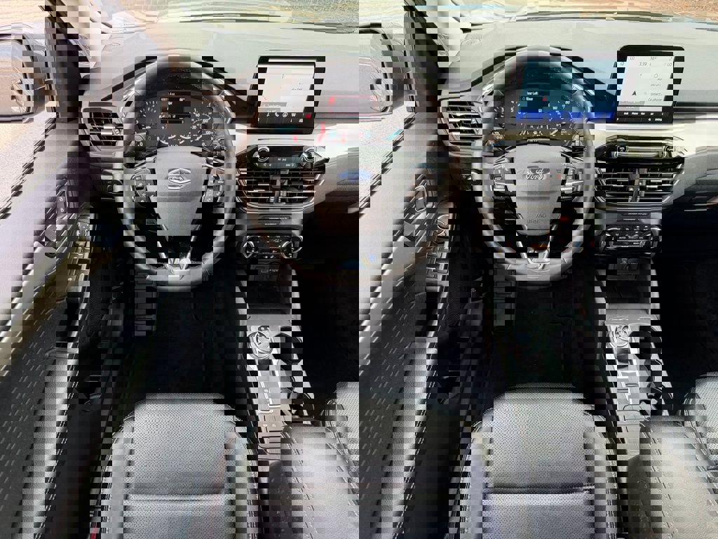 Certified 2022 Ford Escape SEL image 27