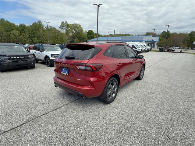 Certified 2024 Ford Escape ST-Line w/ Tech Pack #1 AWD/4WD image 7