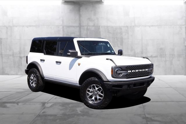 Certified 2024 Ford Bronco Badlands AWD/4WD image 2