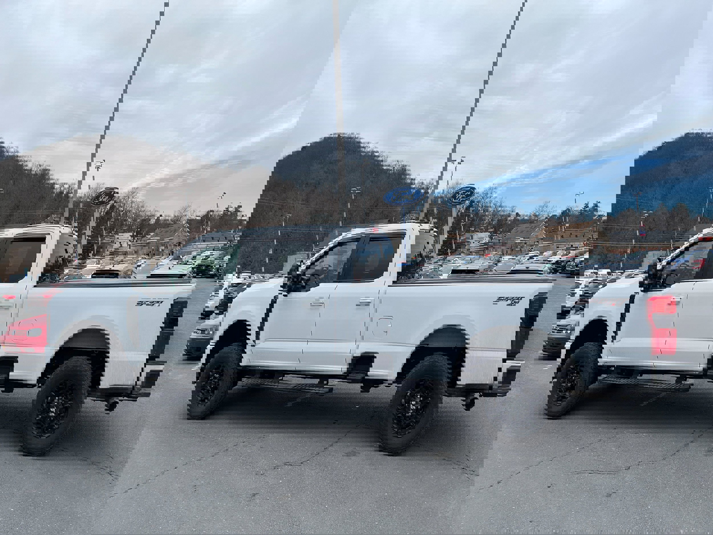 Certified 2024 Ford F250 XLT w/ XLT Premium Package image 3