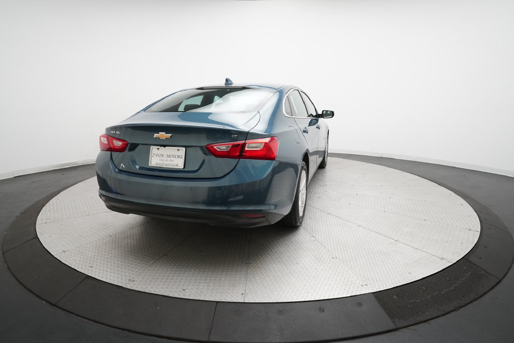 Used 2025 Chevrolet Malibu LT FWD image 13