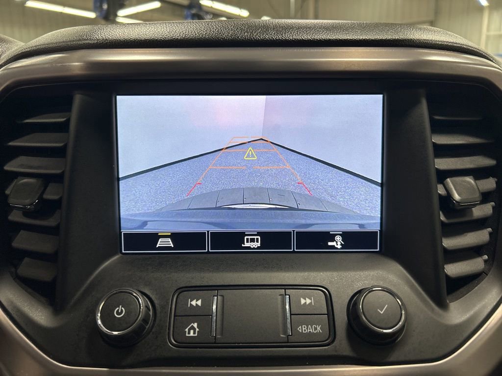 Used 2022 GMC Acadia AT4 w/ Trailering Package image 16