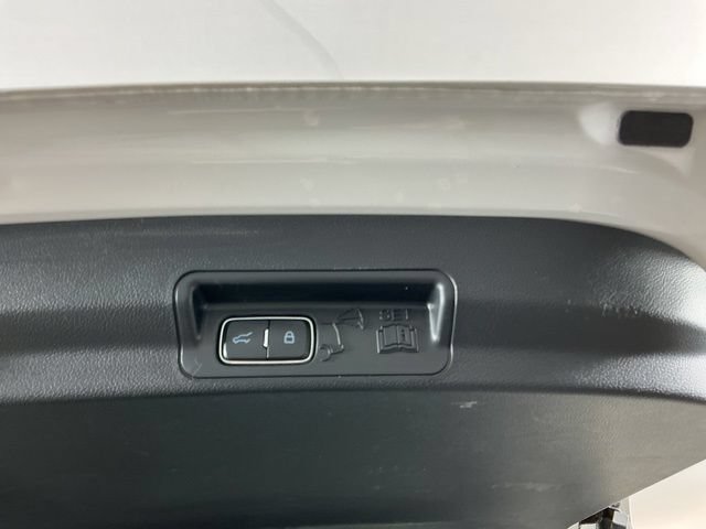 Certified 2024 Ford Explorer ST w/ Technology Package AWD/4WD image 34