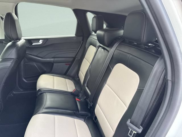 Certified 2022 Ford Escape Titanium w/ Titanium Elite Package FWD image 26