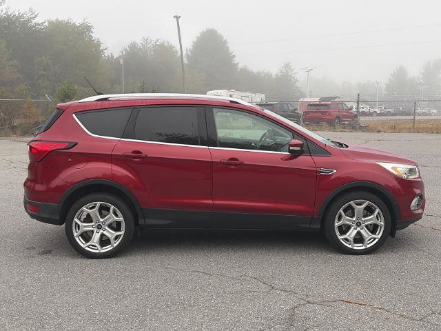Certified 2019 Ford Escape Titanium AWD/4WD image 2