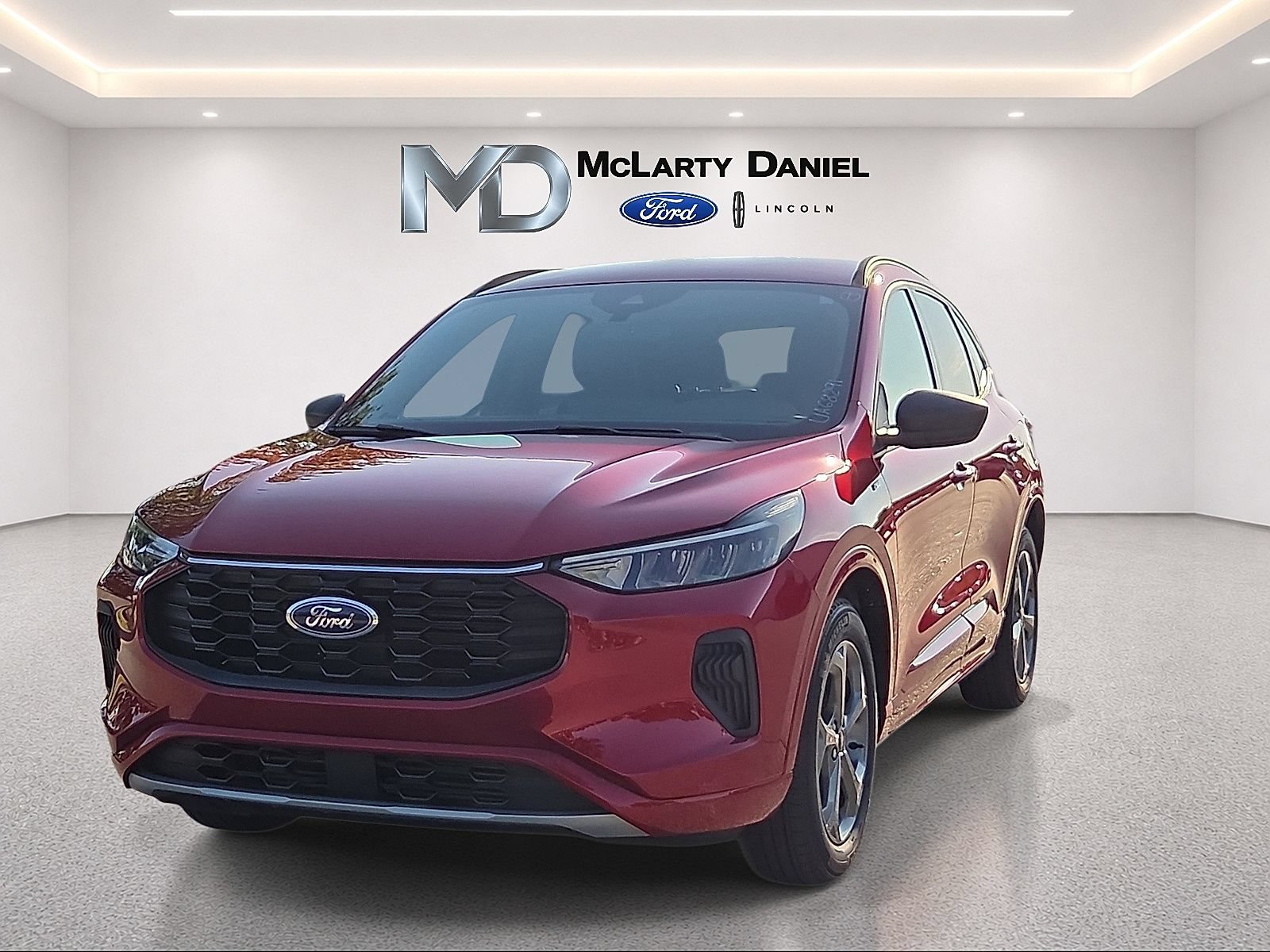 Certified 2024 Ford Escape ST-Line w/ Tech Pack #1 FWD image 2