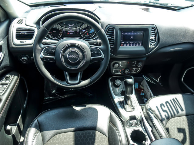 Used 2021 Jeep Compass Latitude AWD/4WD image 13