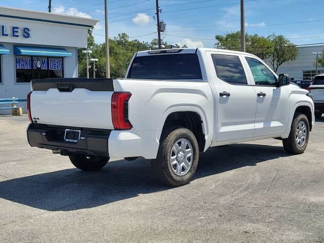 Used 2025 Toyota Tundra SR w/ SR Tow Package AWD/4WD image 6