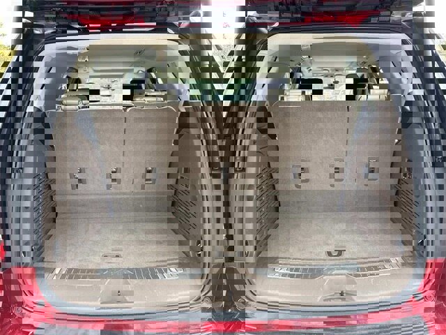 Used 2021 GMC Yukon Denali w/ Denali Premium Package image 12