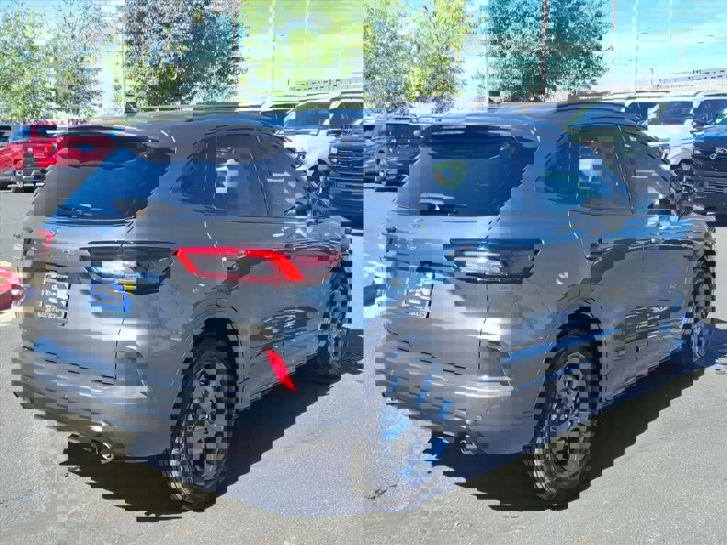 Certified 2024 Ford Escape ST-Line w/ Tech Pack #1 image 5