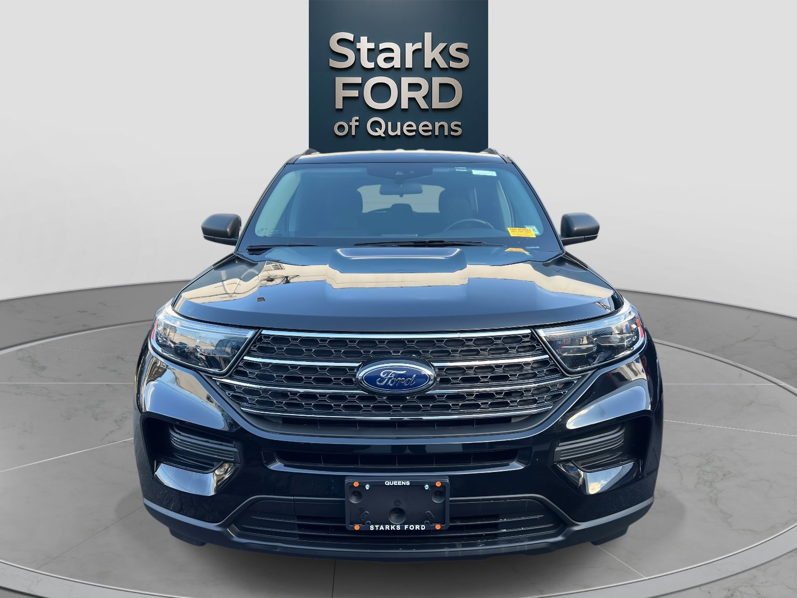 Certified 2022 Ford Explorer XLT image 6