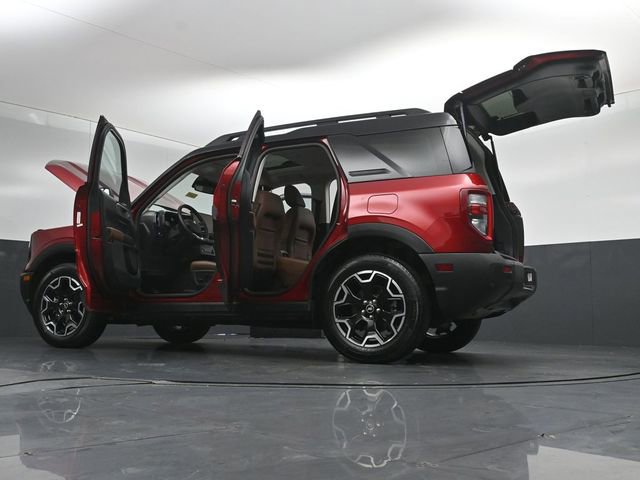 Certified 2025 Ford Bronco Sport Outer Banks w/ Outer Banks Tech Package+ AWD/4WD image 58