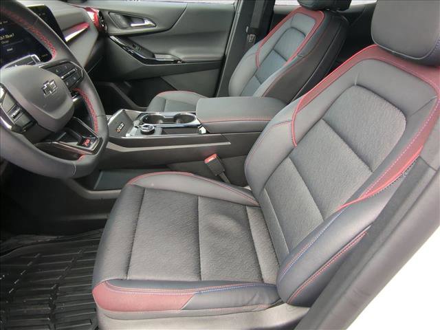 Used 2025 Chevrolet Equinox RS image 16