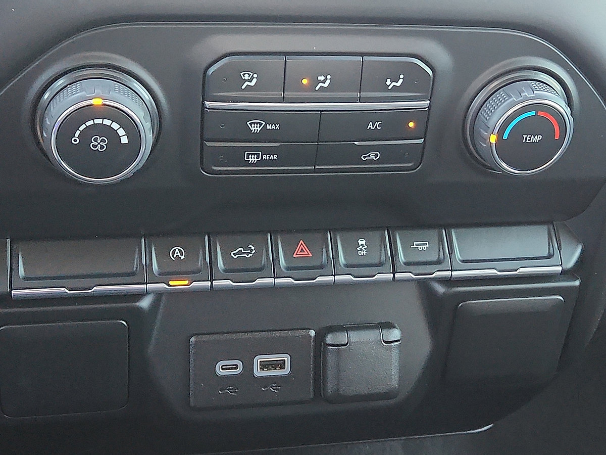 Used 2022 Chevrolet Silverado 1500 Custom RWD image 22