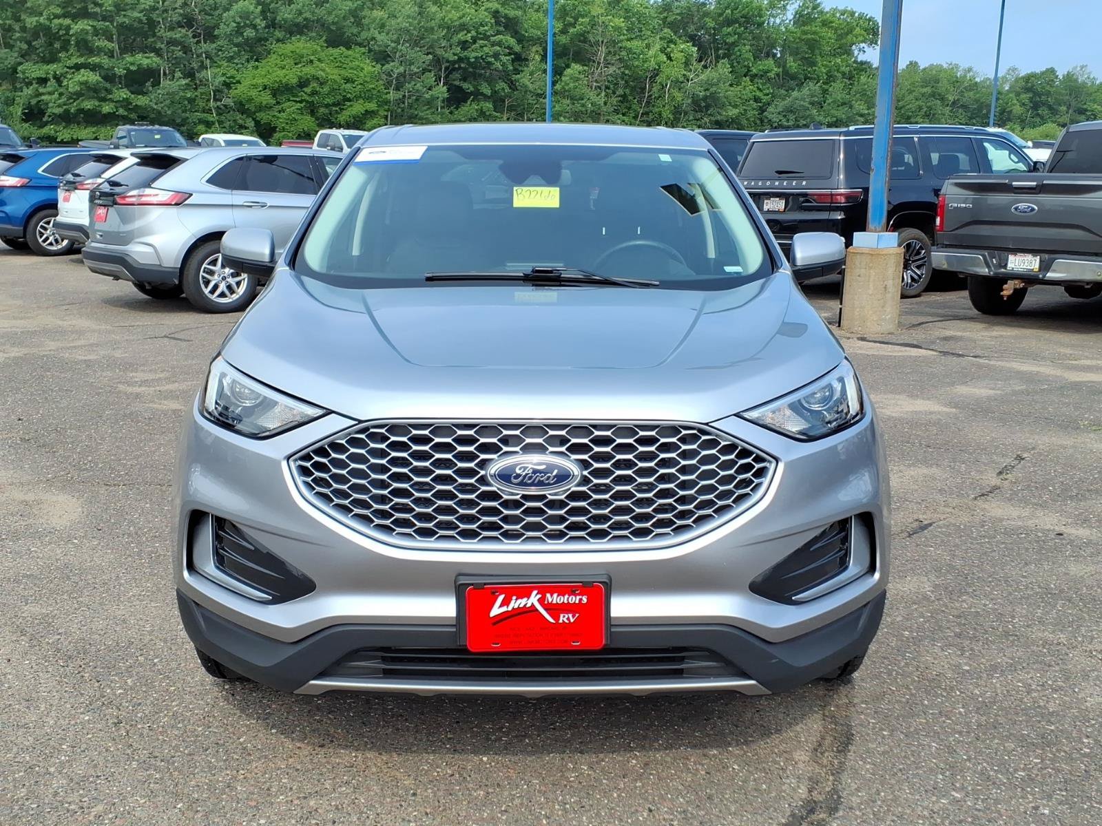 Certified 2024 Ford Edge SEL AWD/4WD image 9