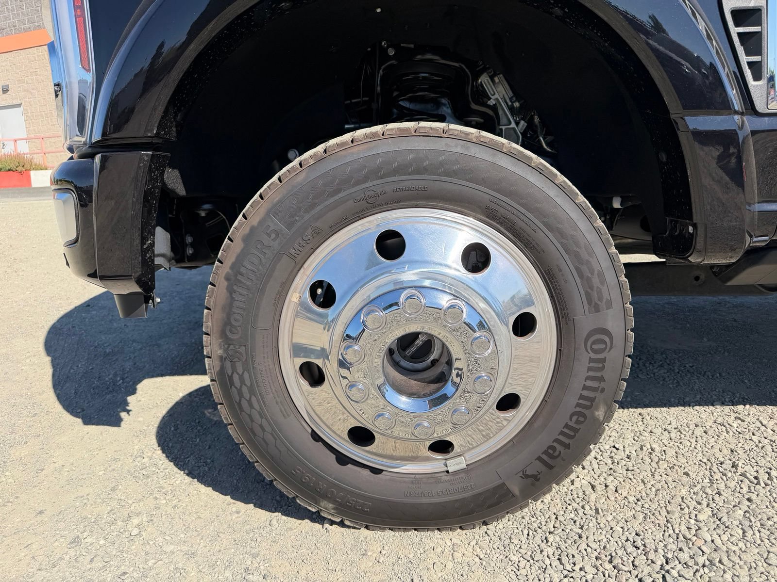 Certified 2024 Ford F450 Limited w/ FX4 Off-Road Package AWD/4WD image 9