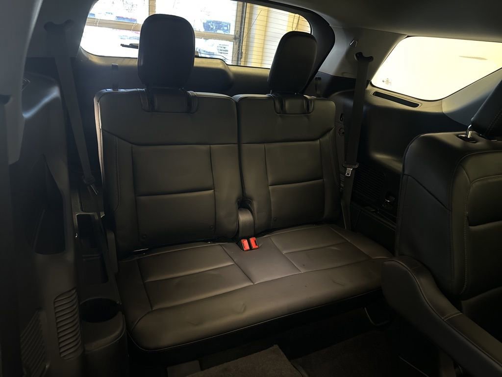 Certified 2023 Ford Explorer XLT w/ Equipment Group 202A image 30