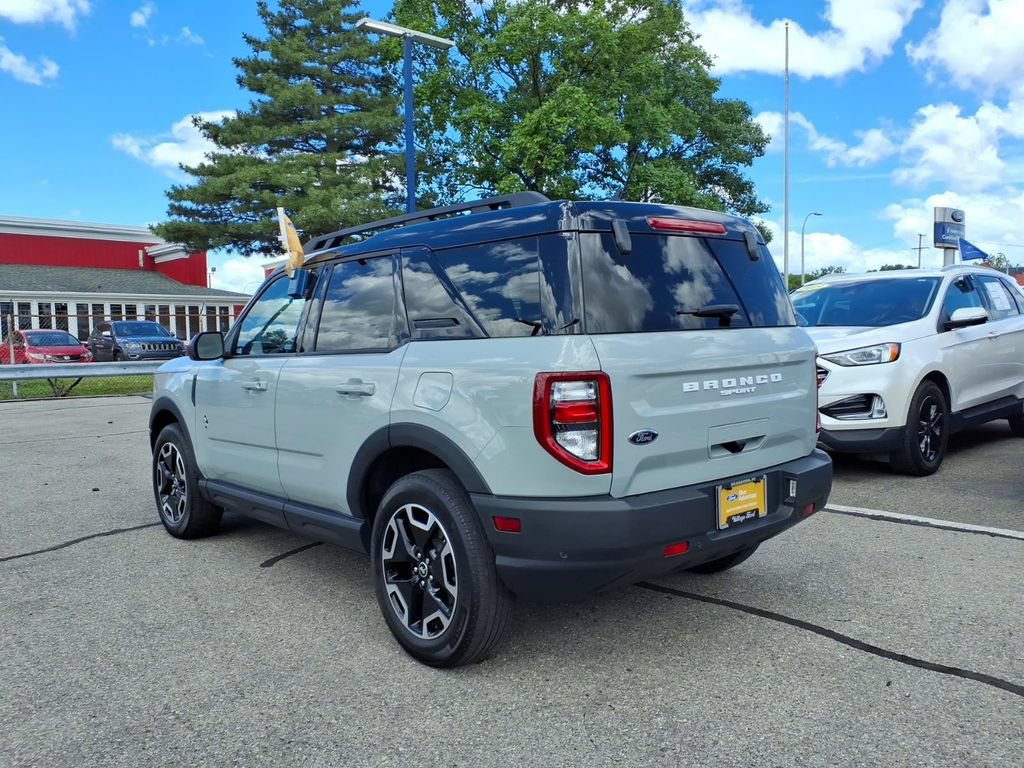 Certified 2023 Ford Bronco Sport Outer Banks AWD/4WD image 7