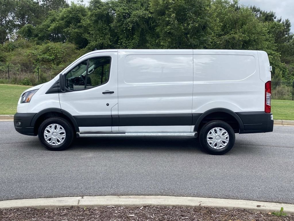 Certified 2025 Ford Transit 250 Low Roof w/ Exterior Upgrade Package RWD image 9