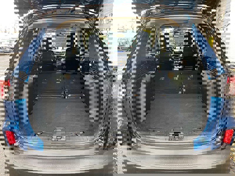 Certified 2020 Ford Escape Titanium w/ Titanium Premium Package 2.0 image 41