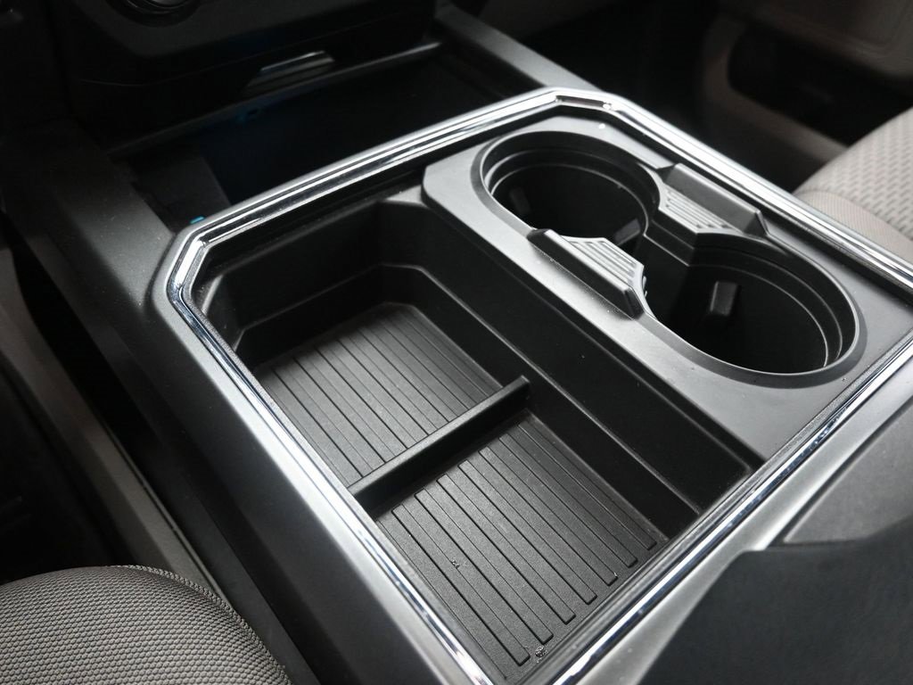 Certified 2022 Ford F250 XLT w/ XLT Premium Package image 32