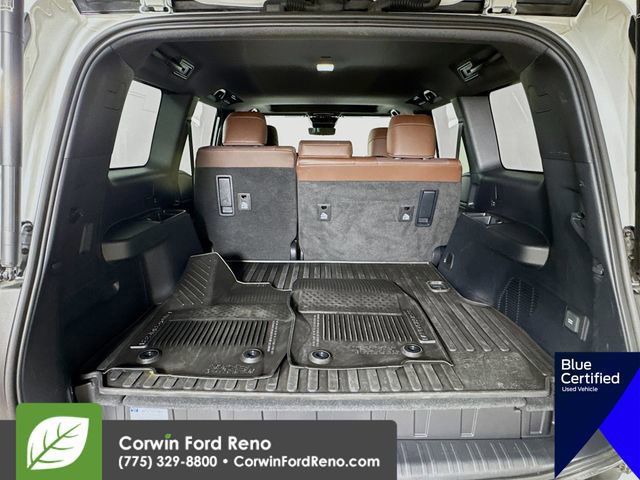 Used 2025 Toyota Land Cruiser image 30