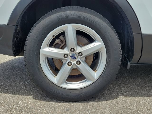 Certified 2018 Ford Explorer XLT w/ Equipment Group 202A FWD image 6