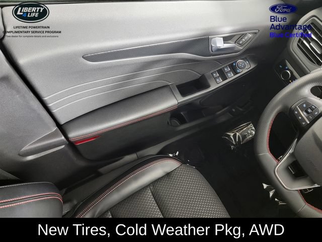 Certified 2023 Ford Escape ST-Line w/ Tech Pack #1 AWD/4WD image 30