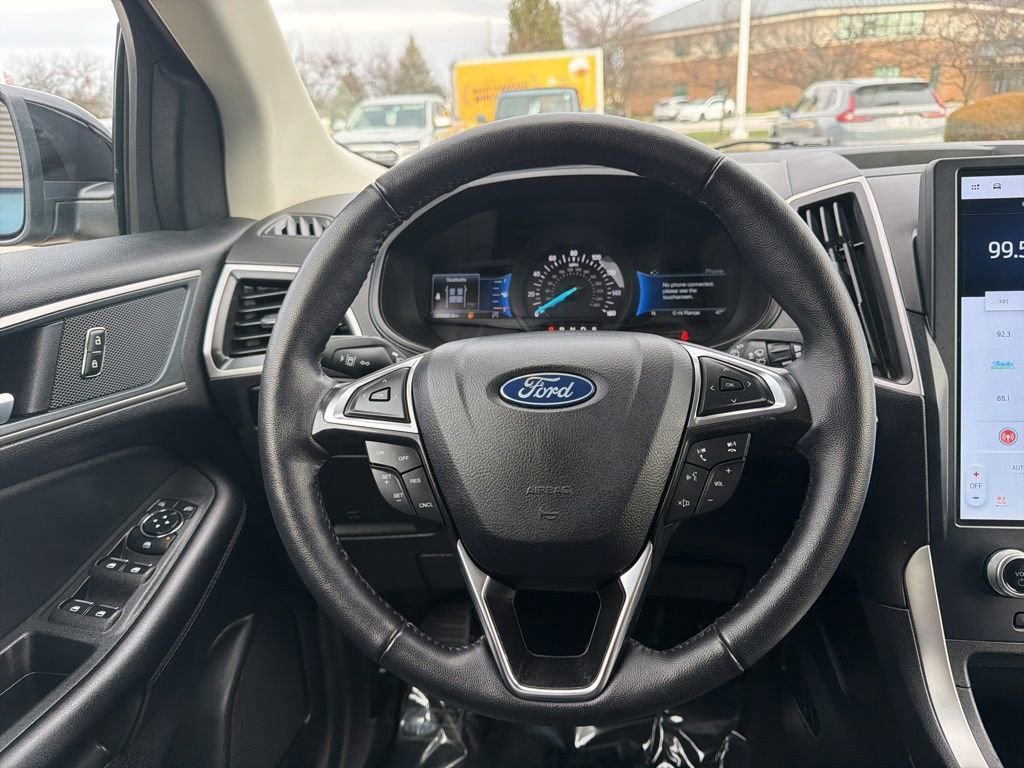 Certified 2024 Ford Edge SEL w/ Convenience Package image 18
