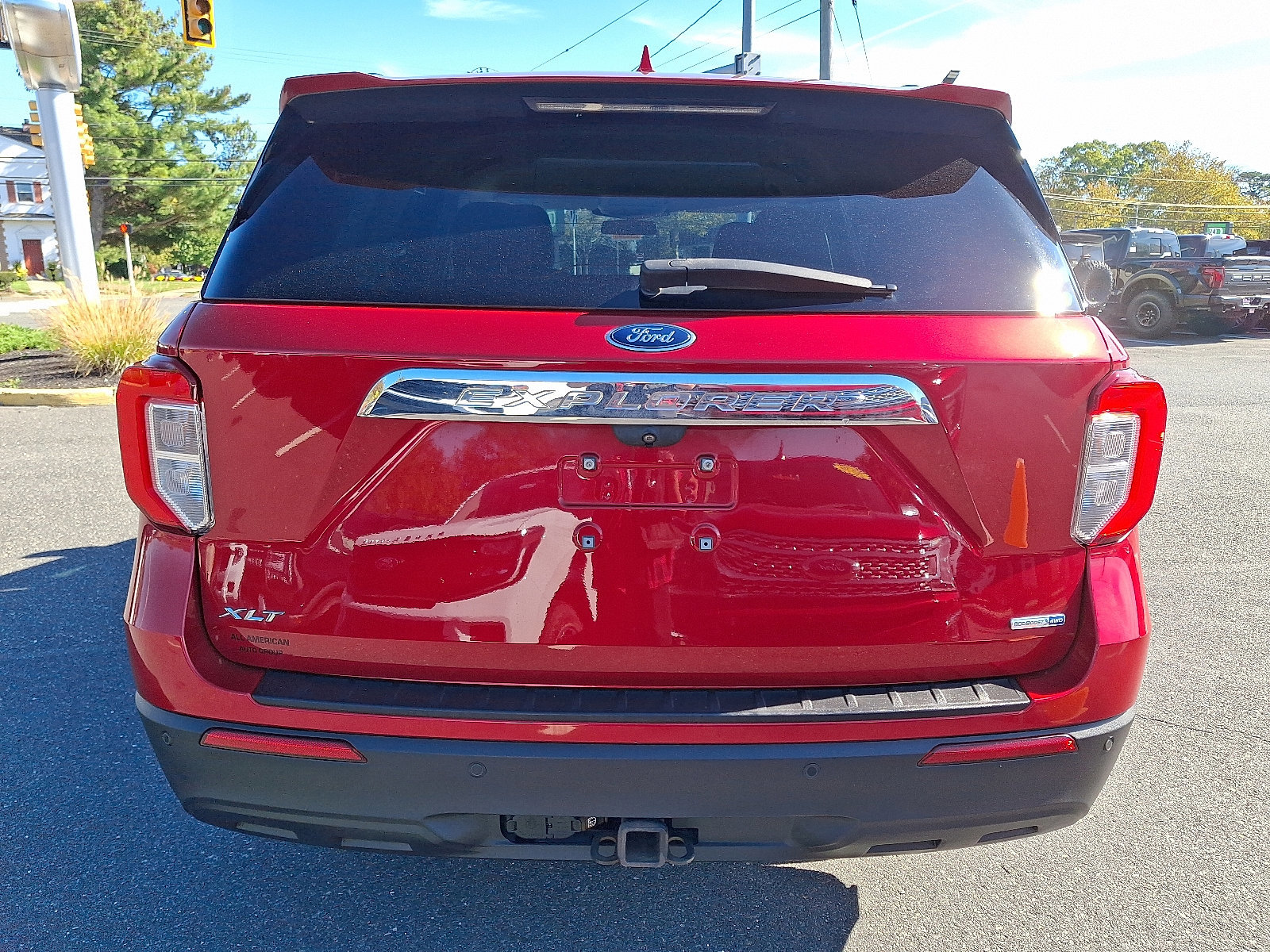 Certified 2020 Ford Explorer XLT w/ Comfort Package image 6