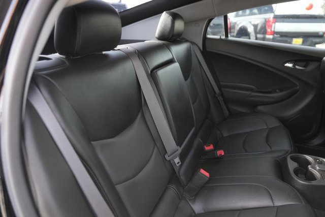 Used 2017 Chevrolet Volt Premier w/ Driver Confidence II Package image 16